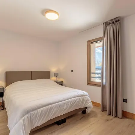 Apartment Cosy Avec Balcon, Parking Et Wi-fi A Champagny-en-vanoise - Fr-1-638-13